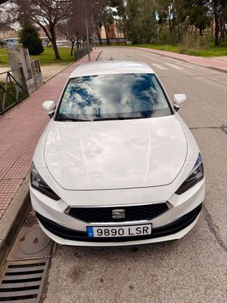 Sear Leon blanco 2021 mild hybrid ECO