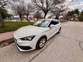 Sear Leon blanco 2021 mild hybrid ECO