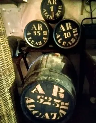 Juego 4 barriles antiguos AR ALCAZ