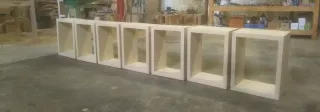 Estantes de madera