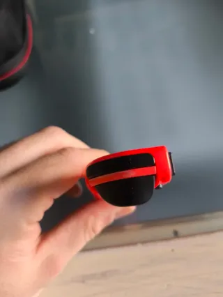 Joy-Con Derecho Rojo Neón Nintendo