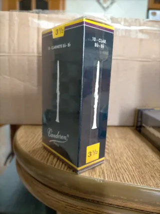 Caja 10 Cañas Vandoren 3 1/2 Clarinete Sib-Bb