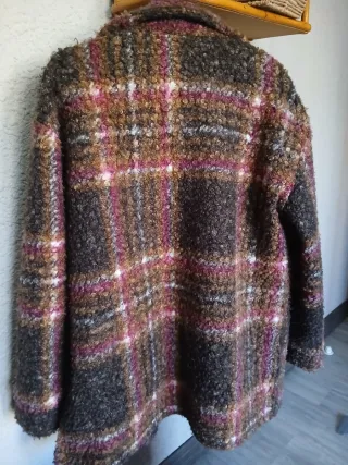 Abrigo de  lana, Natura