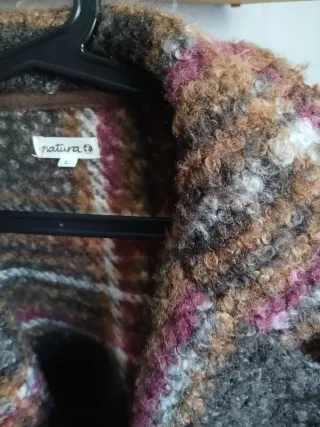 Abrigo de  lana, Natura