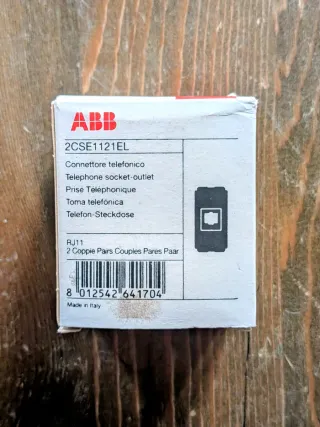 ABB Serie civile Èlos Connettore RJ11 - 2CSE1121EL