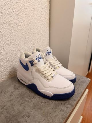 Nike Air Legacy Zapatillas Blancas y Azules