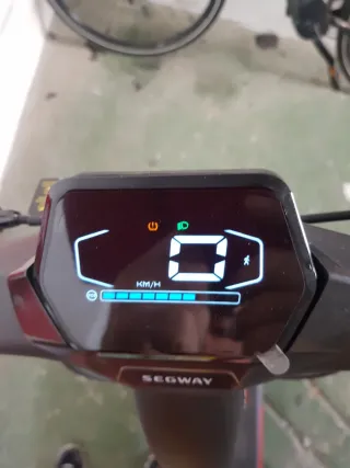 Patinete Eléctrico Ninebot ZT3