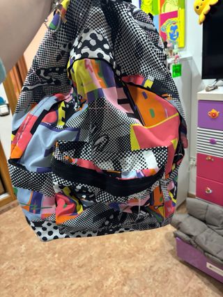 Mochila juvenil estampada