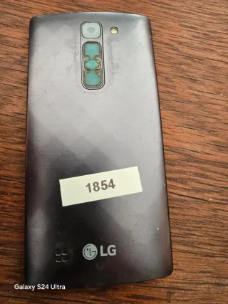 Teléfono Móvil LG Negro,lo ha dado todo para pieza