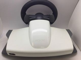 Volante Xbox 360 con pedali