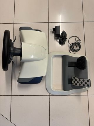 Volante Xbox 360 con pedali