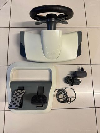 Volante Xbox 360 con pedali