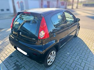 Peugeot 107 2009
