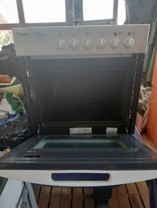 Horno y vitrocerámica Aspes Ideal