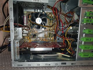 PC Acer Q8200 Retrogaming Windows XP