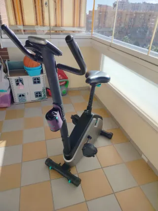 Bicicleta Estática Domyos Essential 06