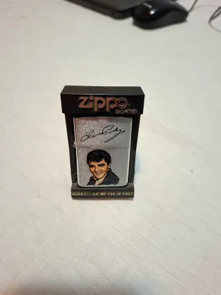 Elvis Presley, accendino Zippo