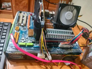 PlacaBase LGA775 GA-EP45-DS3,Intel Q8200 y 8GB dd2