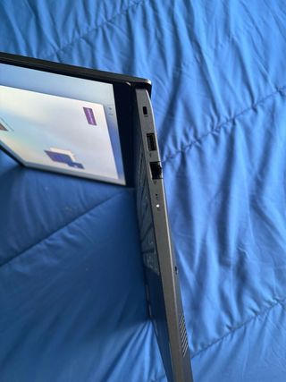 Lenovo V15 G2 Intel i5 11ª Gen Win 11 Pro