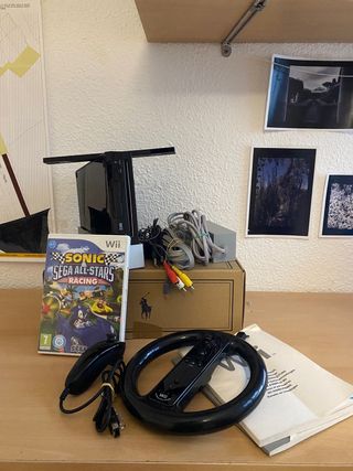 Wii Negra + Sonic Racing + Mandos + Volante