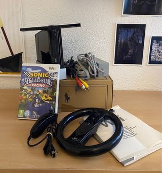 Wii Negra + Sonic Racing + Mandos + Volante