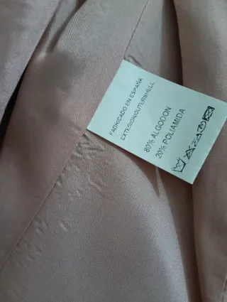 Chaqueta cocktail corte Channel de Aguaclara.