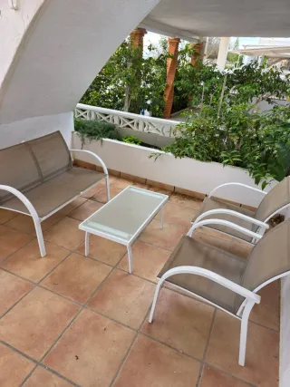 Conjunto Terraza: 2 Sillones y Mesa