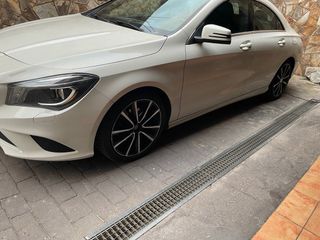 Mercedes-Benz Clase CLA 2013