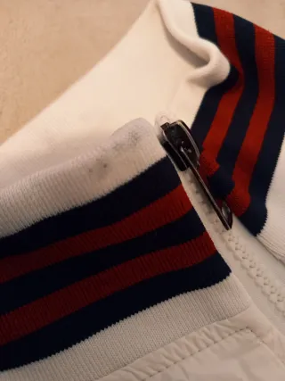 Lote de 3 chaquetas deportivas (Tipo Nylon)