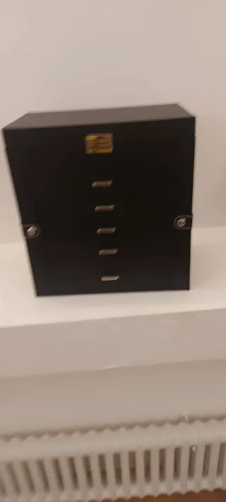 Scatola portagioie nera e beige