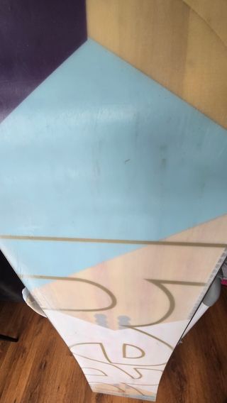 Tabla de snowboard HEAD y fijaciones