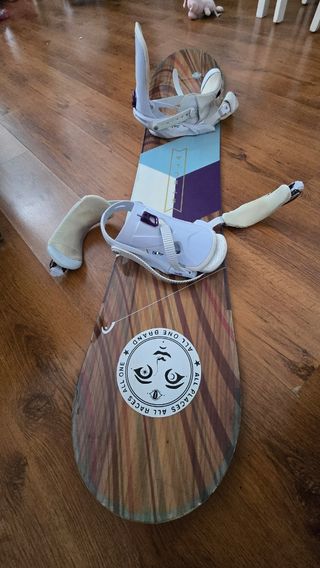 Tabla de snowboard HEAD y fijaciones