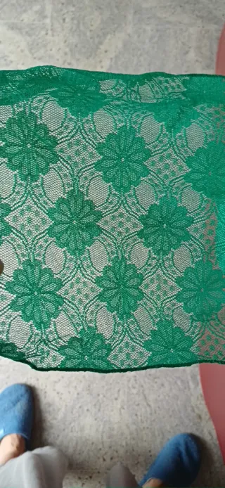 Sciarpa in pizzo verde