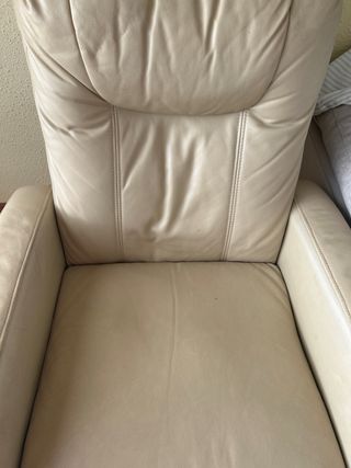 Butaca sillón relax piel beige