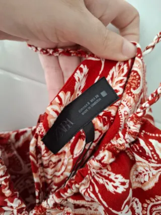 Vestido midi estampado cut out