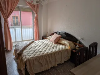 HABITACIÓN EN ALQUILER
