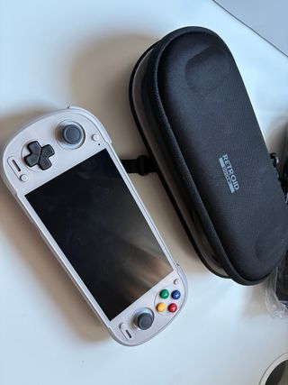 Retroid Pocket 6 Gris/Blanco