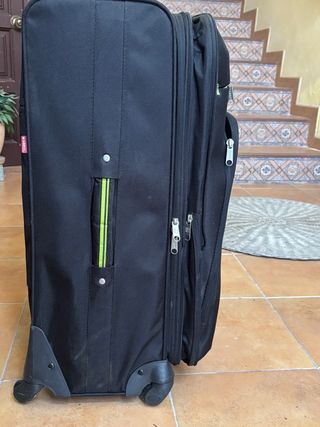 Maleta de viaje grande negra