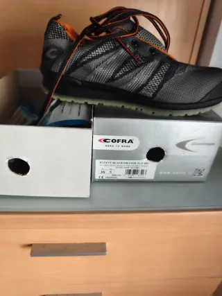 Zapatos de seguridad Cofra Talla 38