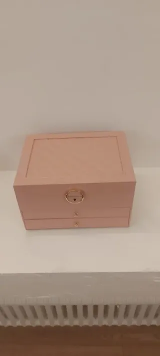 Scatola portagioie grande rosa