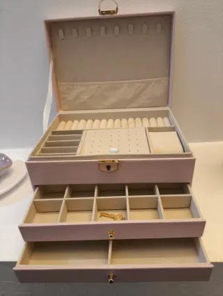 Scatola portagioie grande rosa