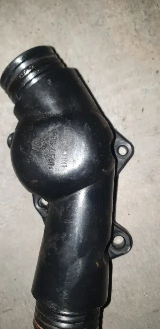 Carcasa Termostato BMW 325i M50