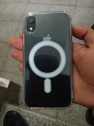 iPhone XR Batteria 80%
