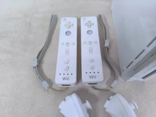 Consola Nintendo Wii Bianca + Giochi e Controller