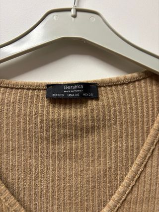 Chaqueta cropped Bershka beige Talla XS