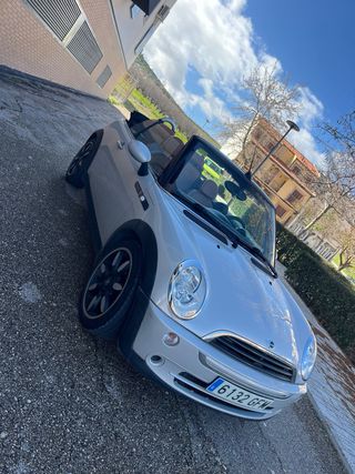 MINI Cabrio 2008