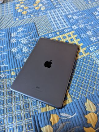 iPad 7ª Gen 32GB Gris Espacial