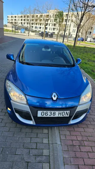 Renault Megane 2011 LIBRO AL DIA ‼️SOLO 128000KM✅️