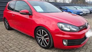 VW Golf VI GTI "Adidas Edition" – Edición Limitada