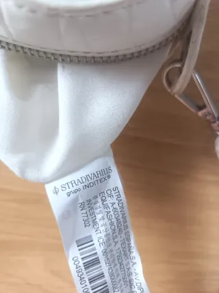 Bolso blanco Stradivarius efecto piel